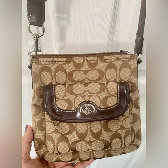 Coach Signature Jacquard Park Swingpack Crossbody Purse - Picture 2 of 4